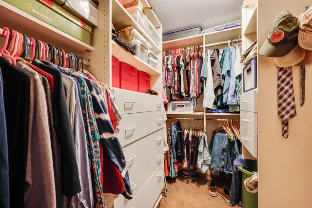 $690,000 | 21 Torrey Pines Court, Madison, WI 53717