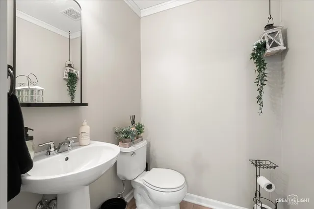 $395,000 | 6-n307 Whitmore Circle, Unit A, St. Charles, IL 60174