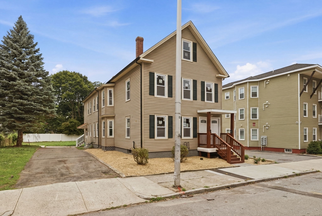 14 Cutler Street Worcester, MA 01604 - Photo 2 of 30