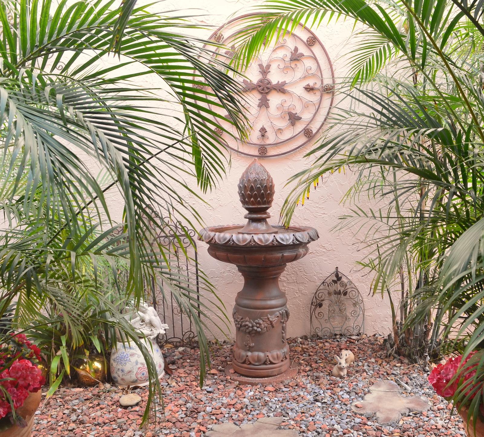 22813 Marbella Circle Boca Raton, FL 33433 - Photo 23 of 36 Fountain