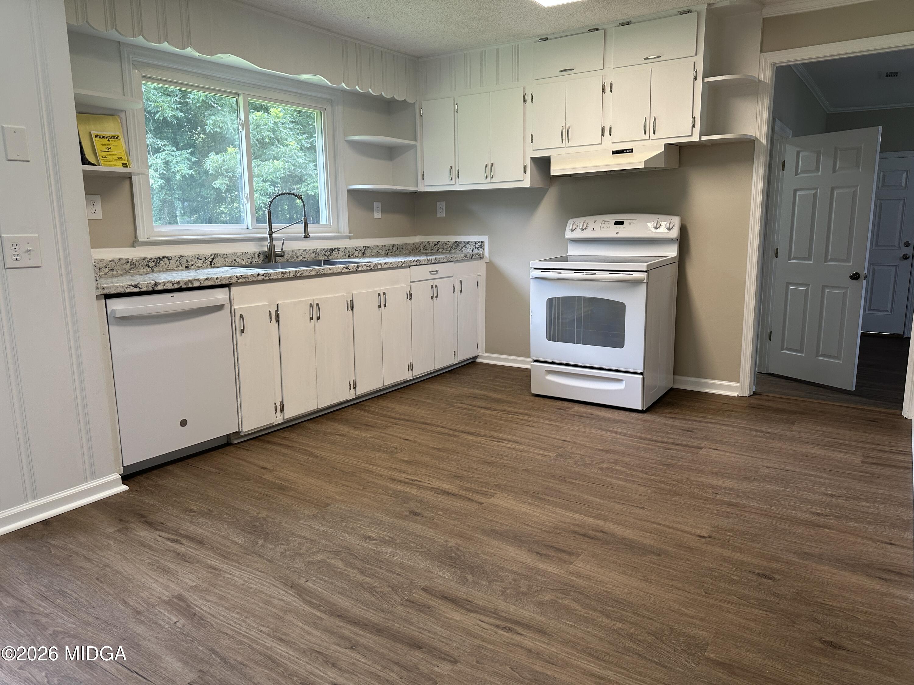6460 Gibson Road Macon, GA 31216 - Photo 7 of 24 IMG_5401