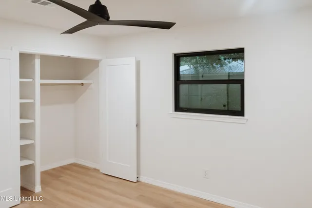 $597,000 | 310 Hillandale Avenue, Ocean Springs, MS 39564