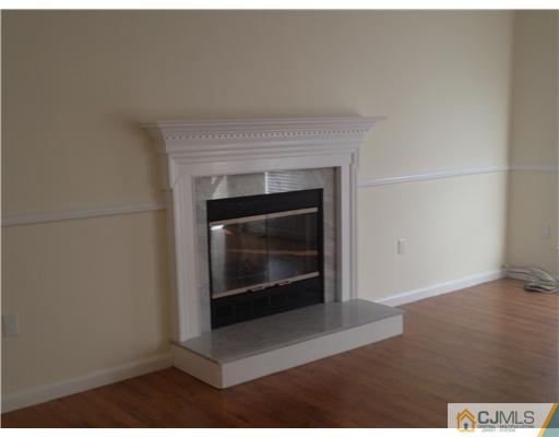 6 River Road East Brunswick, NJ 08816 - Photo 4 of 16 Gallery Image 4
