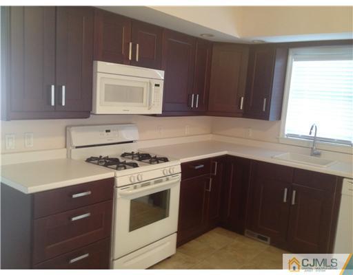 6 River Road East Brunswick, NJ 08816 - Photo 7 of 16 Gallery Image 7