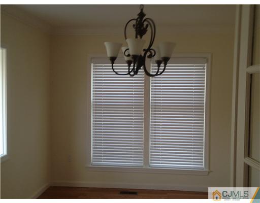 6 River Road East Brunswick, NJ 08816 - Photo 10 of 16 Gallery Image 10