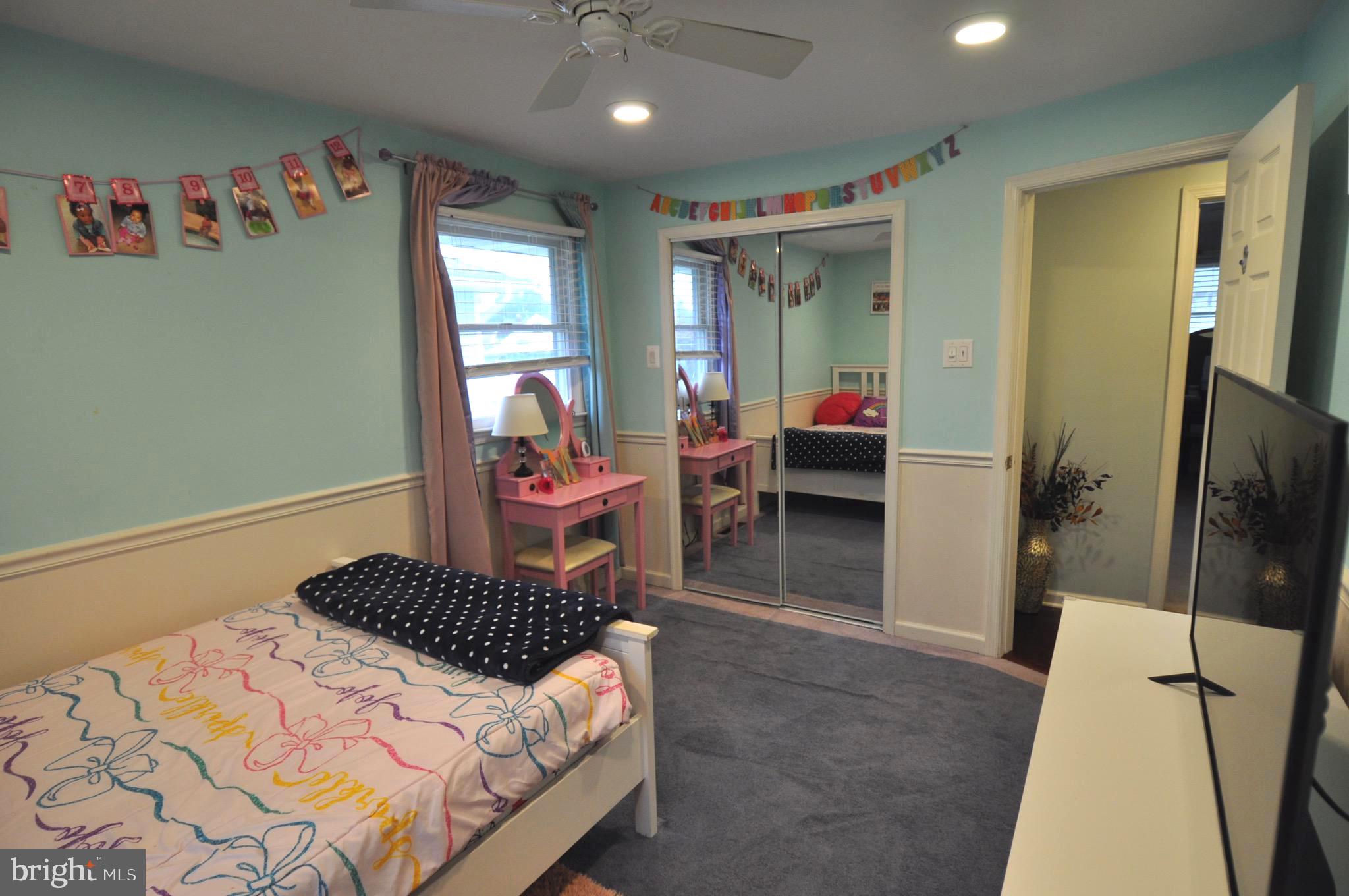 16 Linden Road Burlington, NJ 08016 - Photo 19 of 33 Gallery Image 19