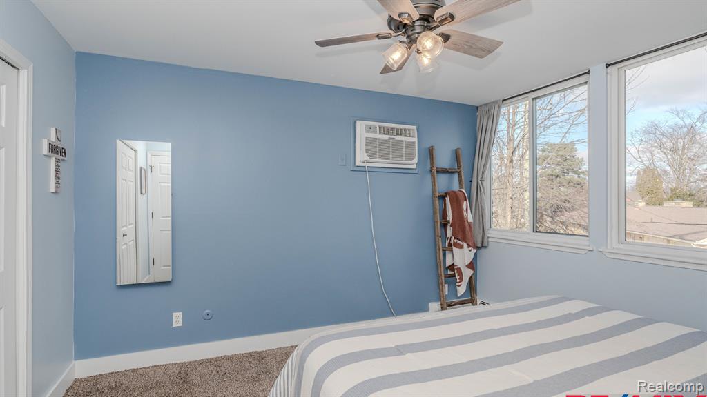 1629 Cass Lake Road, Unit C Keego Harbor, MI 48320 - Photo 31 of 40