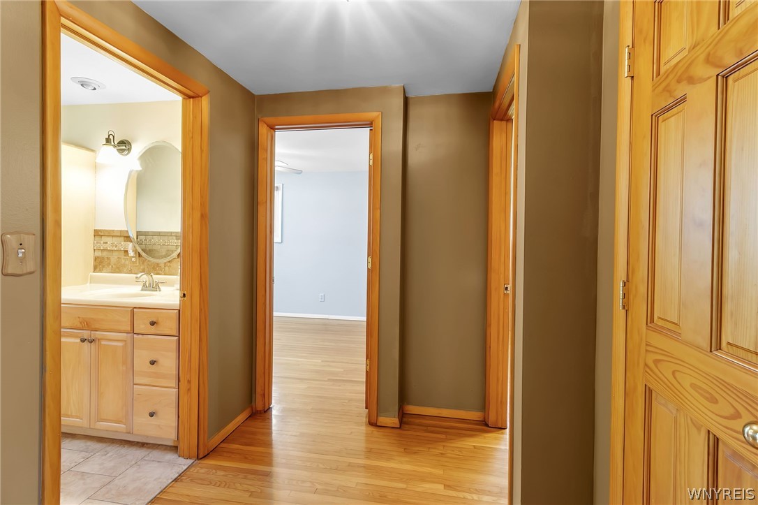 5065 Salt Road Clarence, NY 14031 - Photo 14 of 37