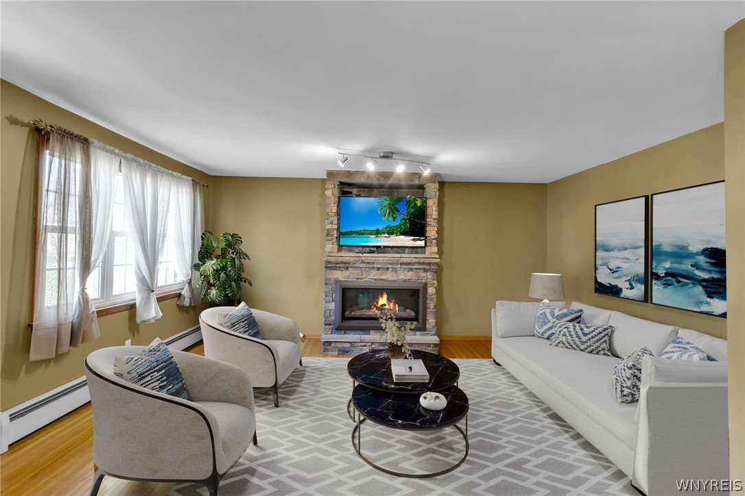 5065 Salt Road Clarence, NY 14031 - Photo 2 of 37