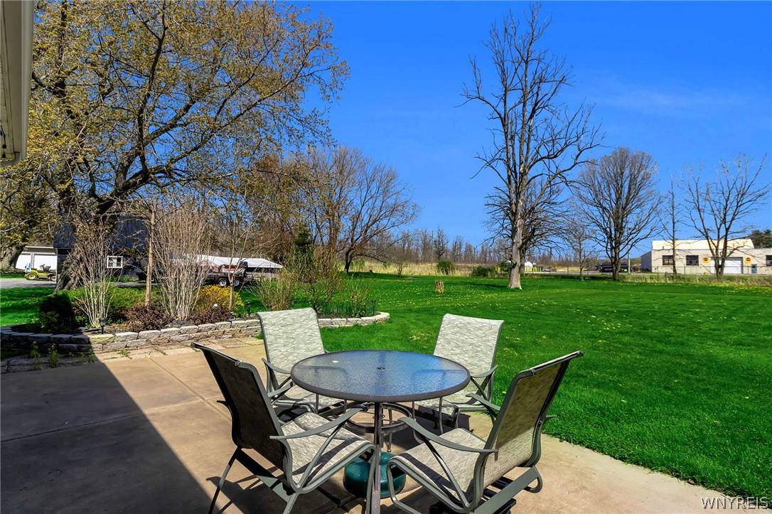 5065 Salt Road Clarence, NY 14031 - Photo 35 of 37