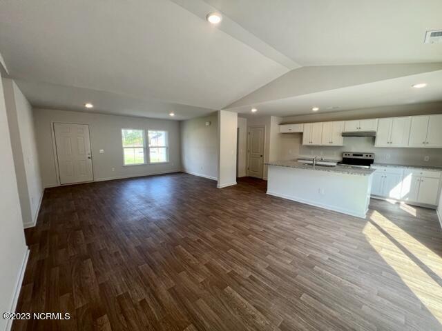 881 Westway Road Boiling Spring Lakes, NC 28461 - Photo 5 of 14 IMG_2993
