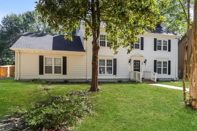 $2,800 | 109 West Pecan Valley Street, Collierville, TN 38017