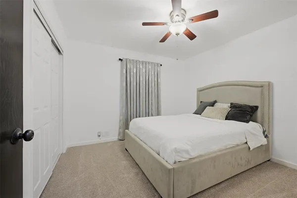 $729,900 | 711 County Road 162, Gainesville, TX 76240