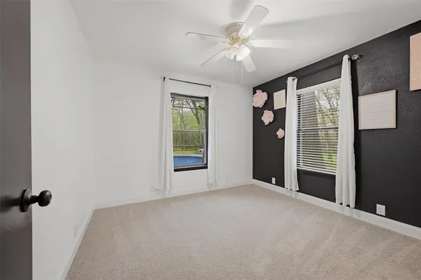 $729,900 | 711 County Road 162, Gainesville, TX 76240