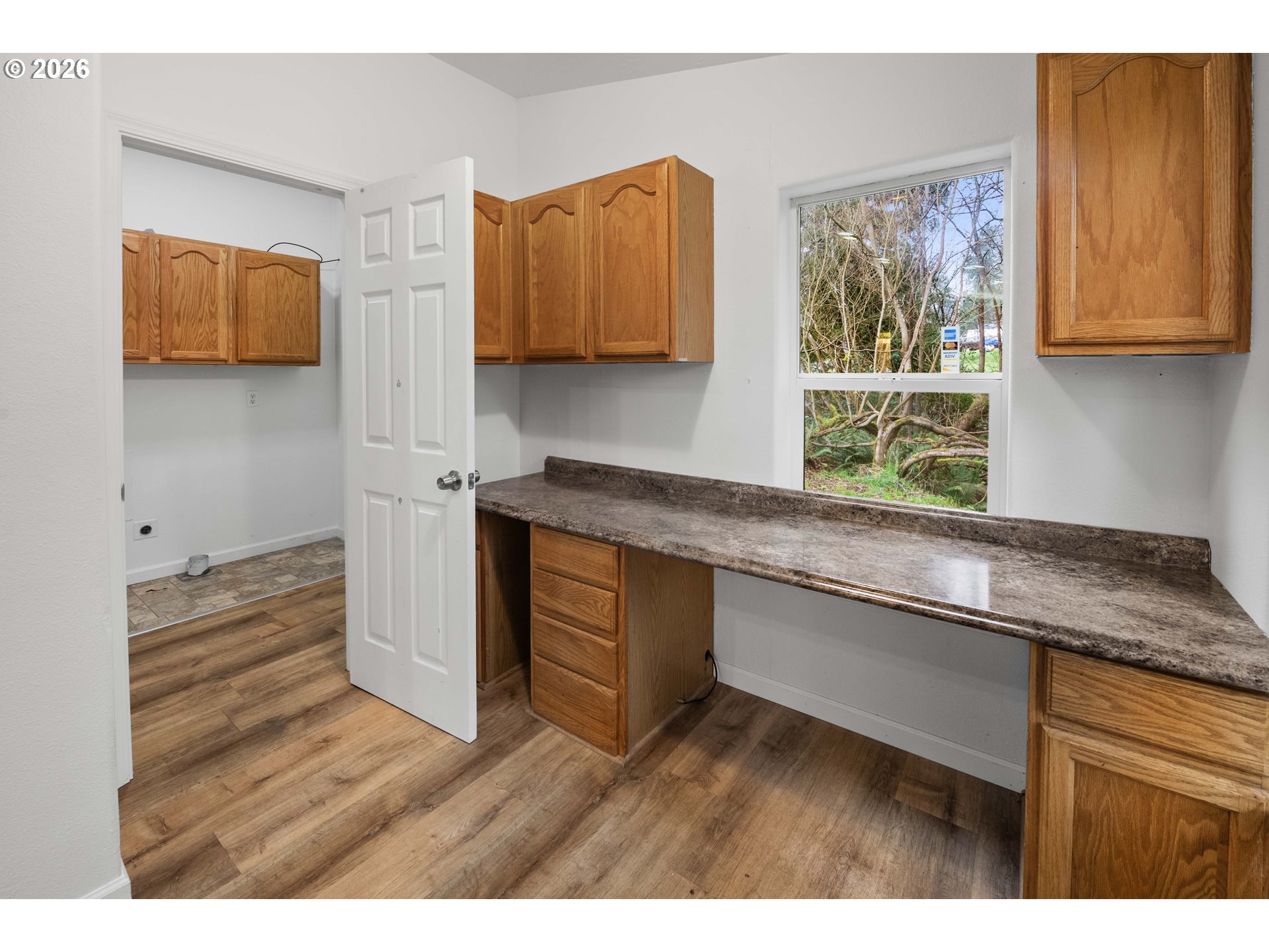 35134 Labrador Lane Astoria, OR 97103 - Photo 14 of 19 Utility Room