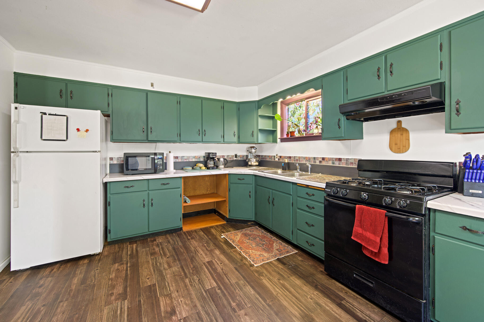 537 Millvale Road Bucksport, ME 04416 - Photo 9 of 58 Kitchen