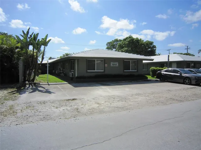 $1,279,000 | 1129 Northeast 16th Avenue, Unit 15, Fort Lauderdale, FL 33304