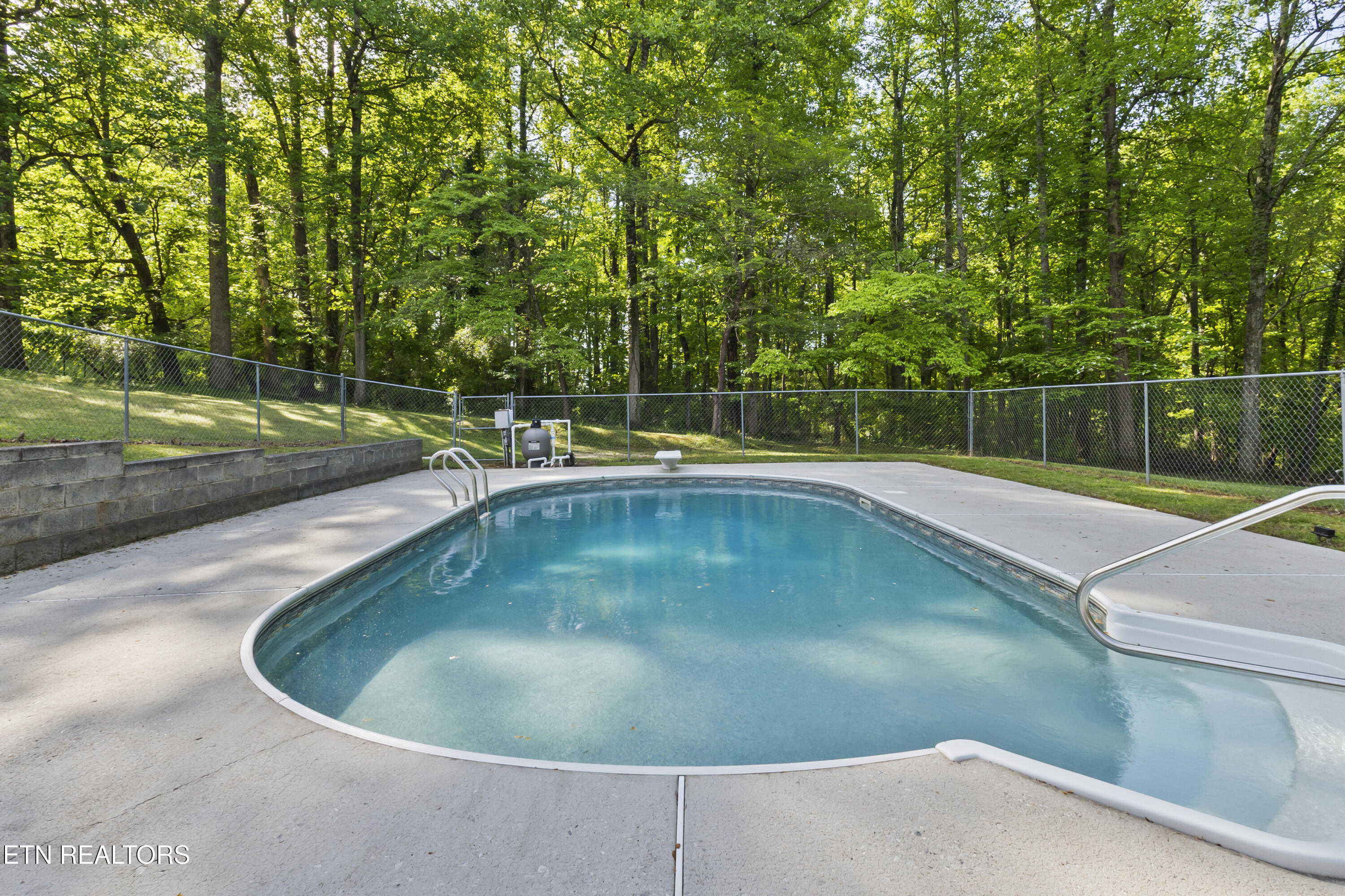 155 Chestnut Hill Road Harriman, TN 37748 - Photo 37 of 38 IMG_1004