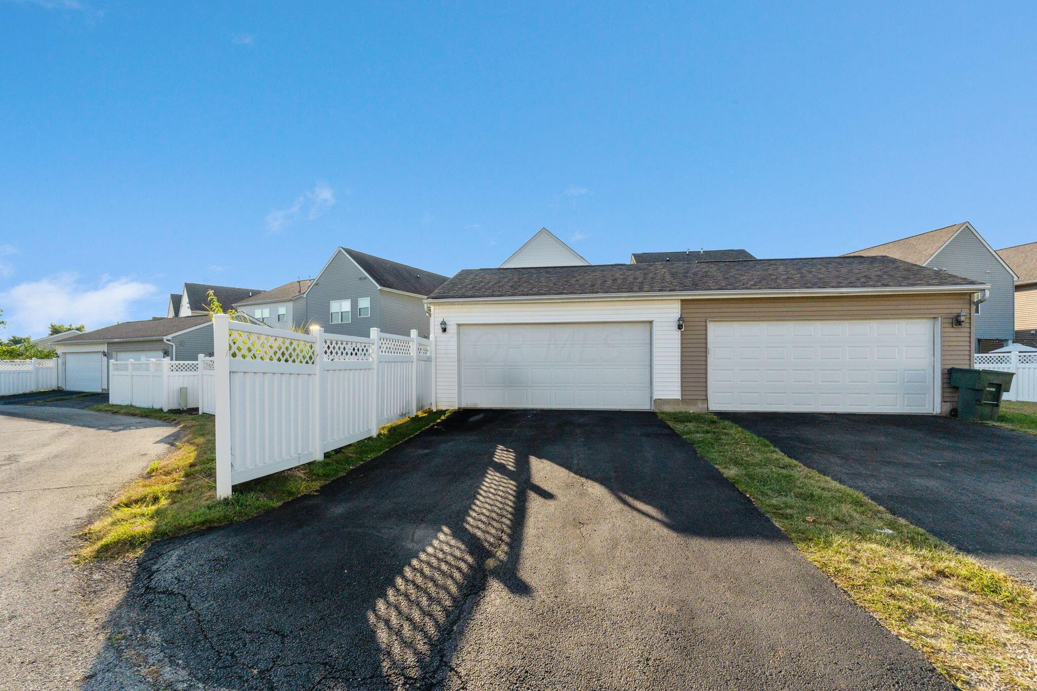 6071 Hayden Farms Road Dublin, OH 43016 - Photo 39 of 52 6071 Hayden Farms Rd (Exterior)-27