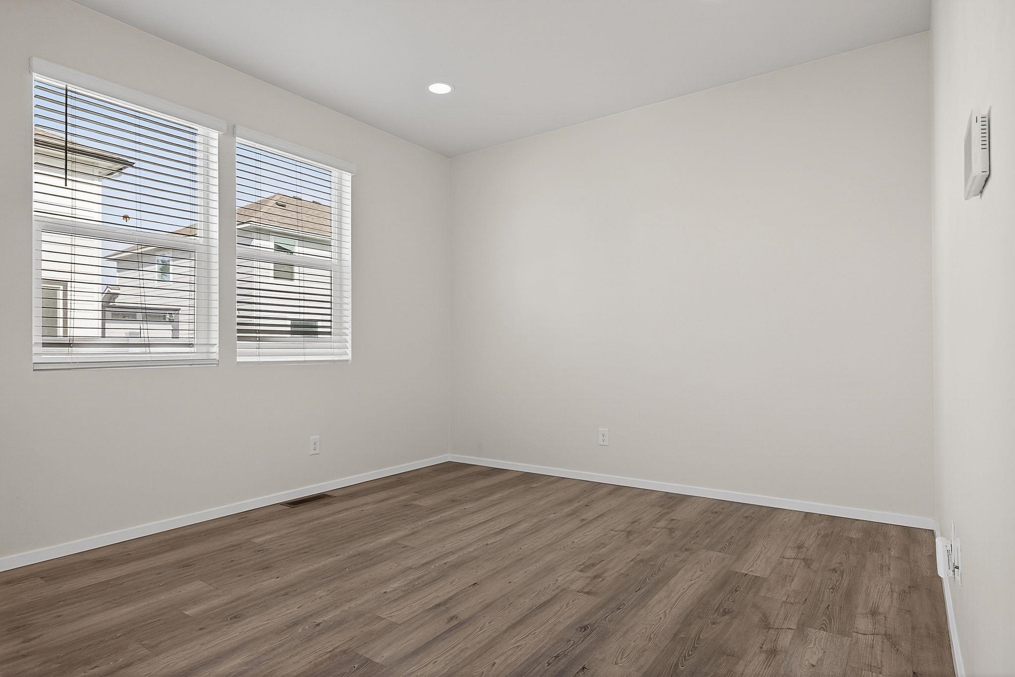 1007 North Viewmont Road Greenacres, WA 99016 - Photo 13 of 45