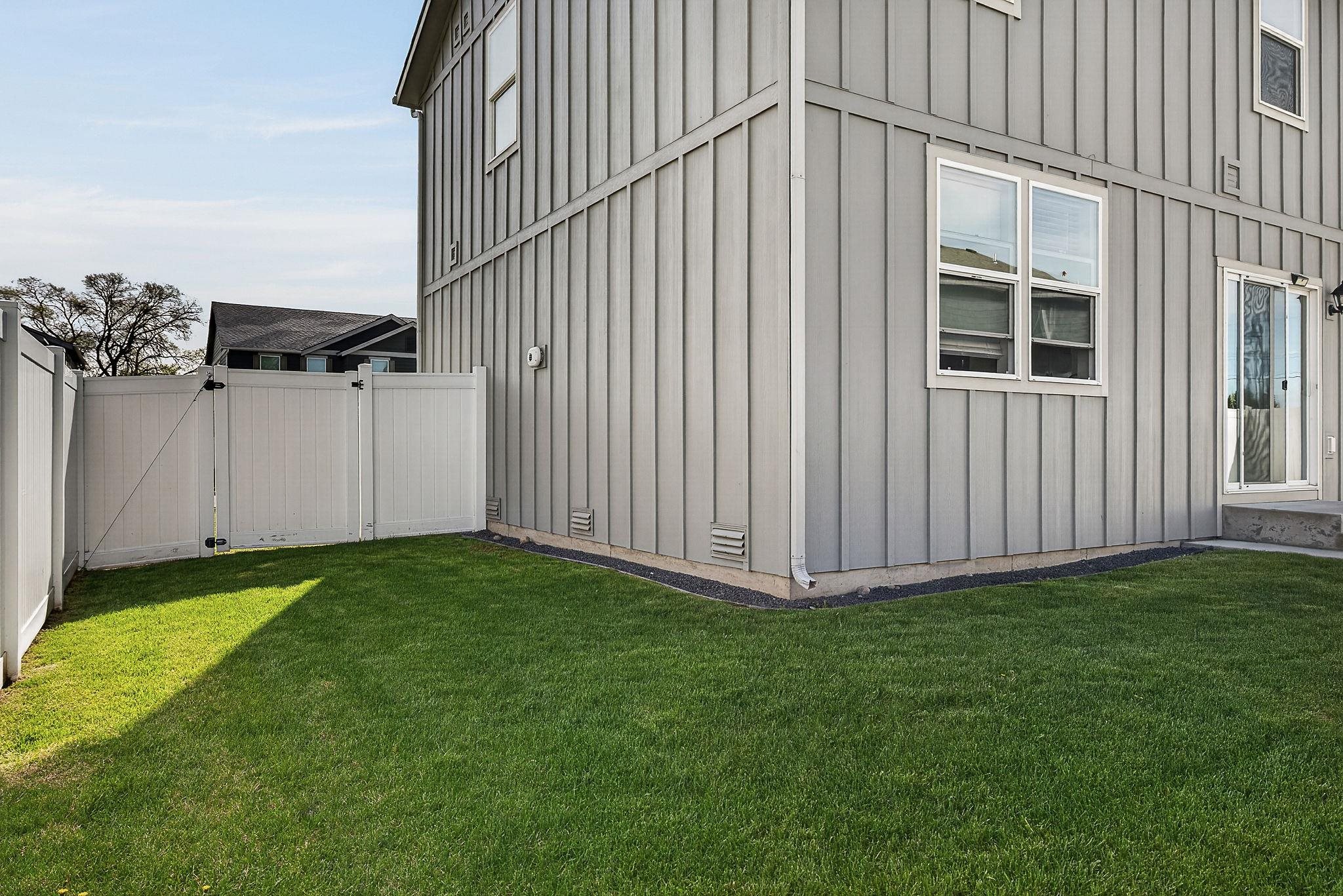 1007 North Viewmont Road Greenacres, WA 99016 - Photo 36 of 45