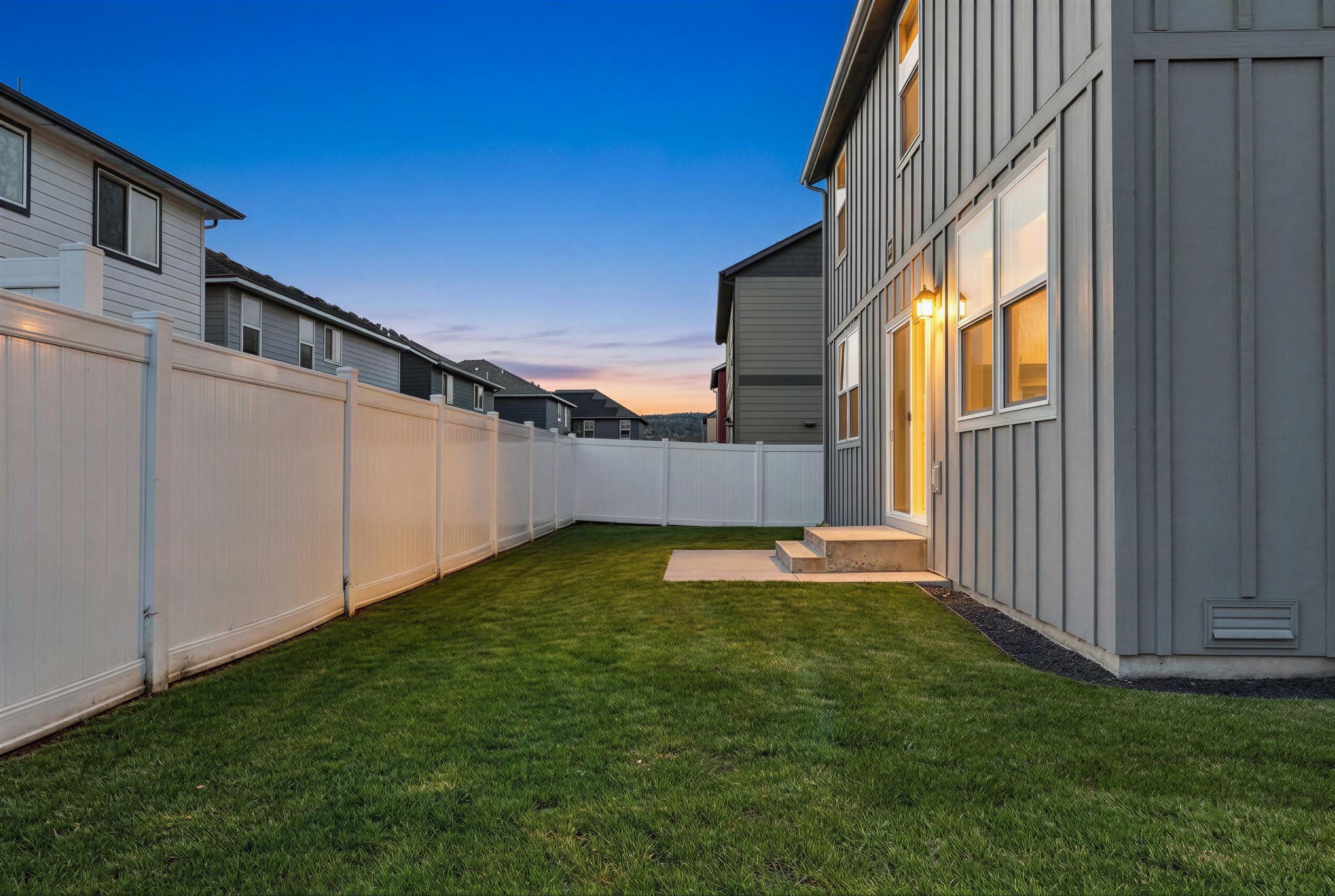 1007 North Viewmont Road Greenacres, WA 99016 - Photo 41 of 45