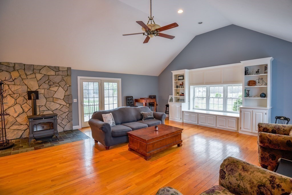 49 Hale Road Hubbardston, MA 01452 - Photo 12 of 42 Gallery Image 12
