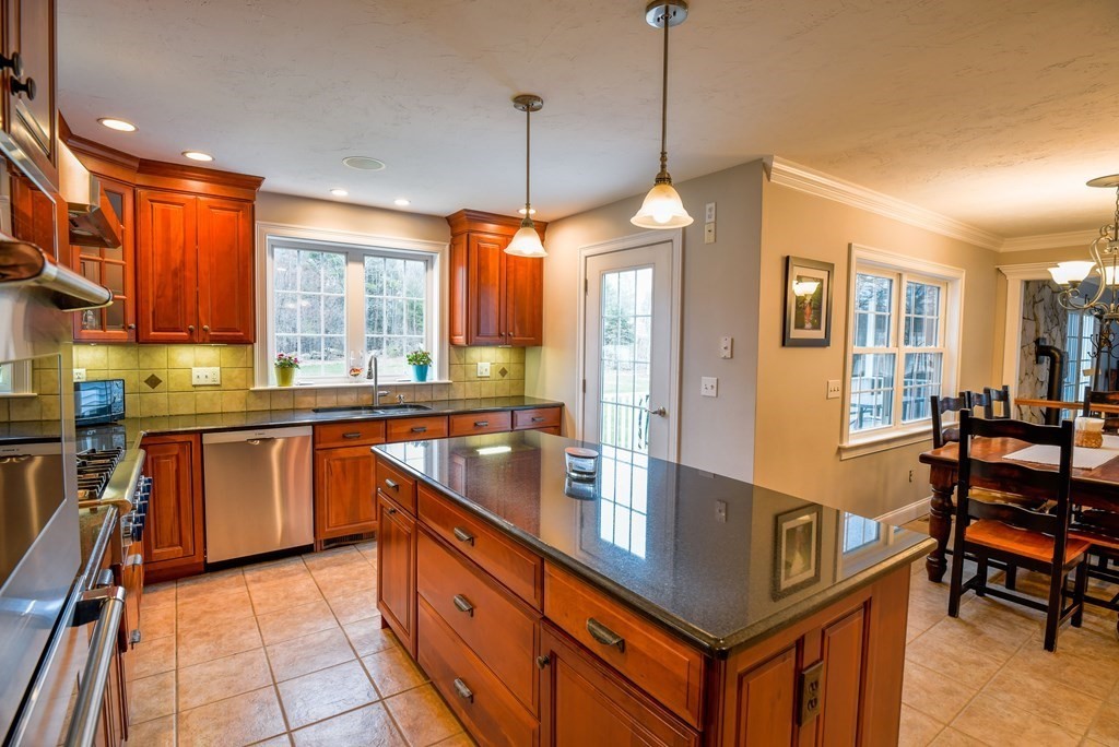 49 Hale Road Hubbardston, MA 01452 - Photo 7 of 42 Gallery Image 7