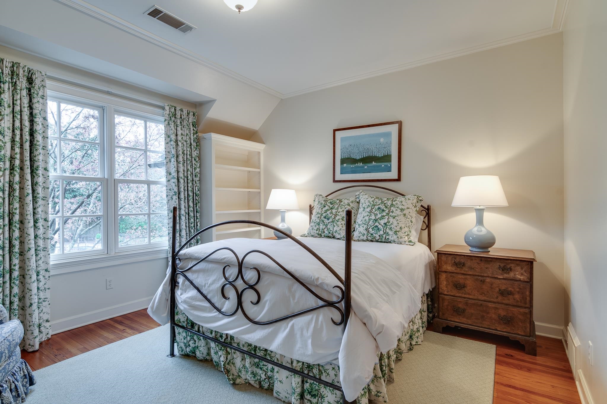 160 Cherry Road Memphis, TN 38117 - Photo 25 of 39 a bedroom with a bed mirror and window