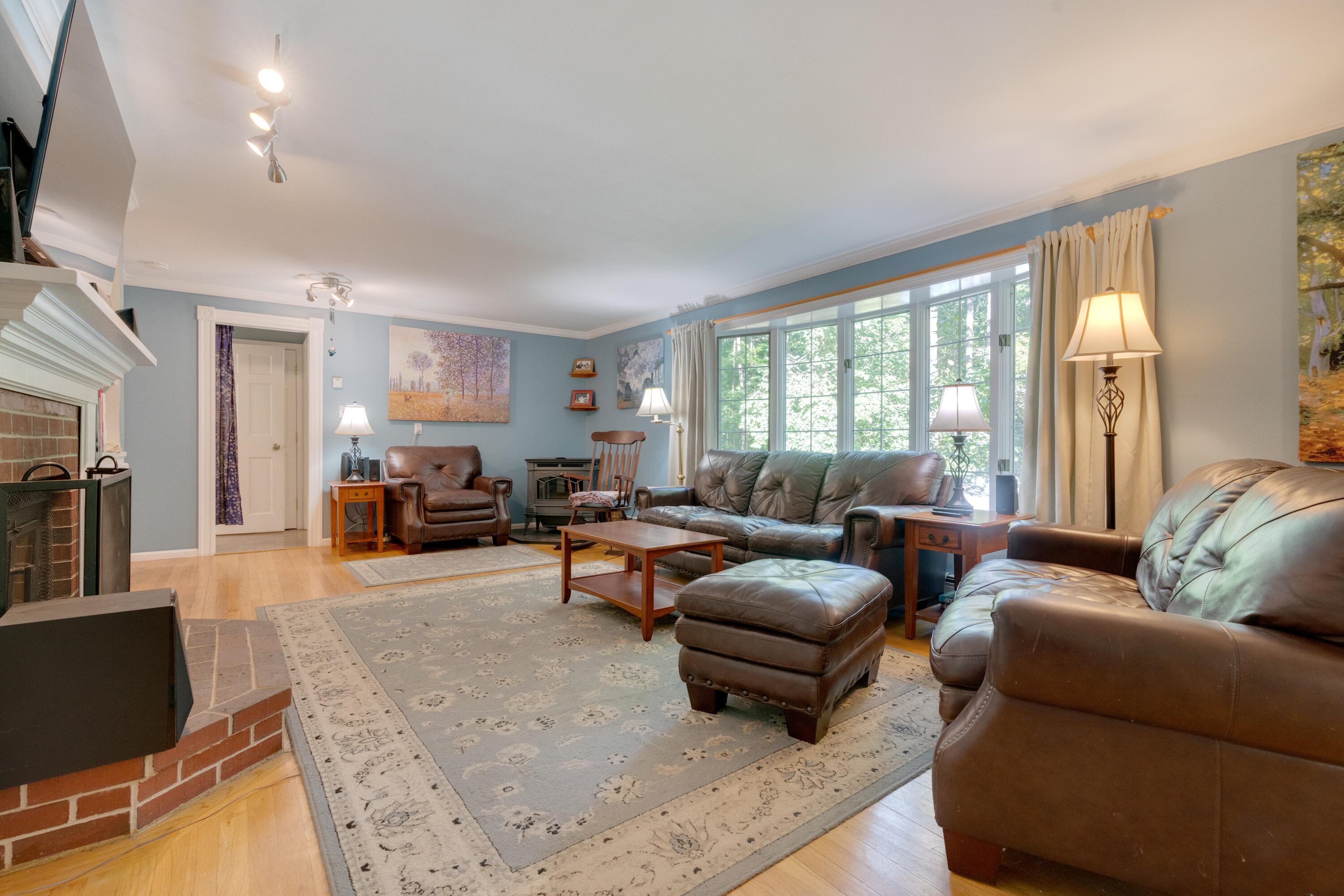 31 Running Springs Road Gorham, ME 04038 - Photo 14 of 42 Livingroom