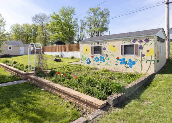 $140,000 | 1124 West Walnut Street, Buffalo, IA 52728