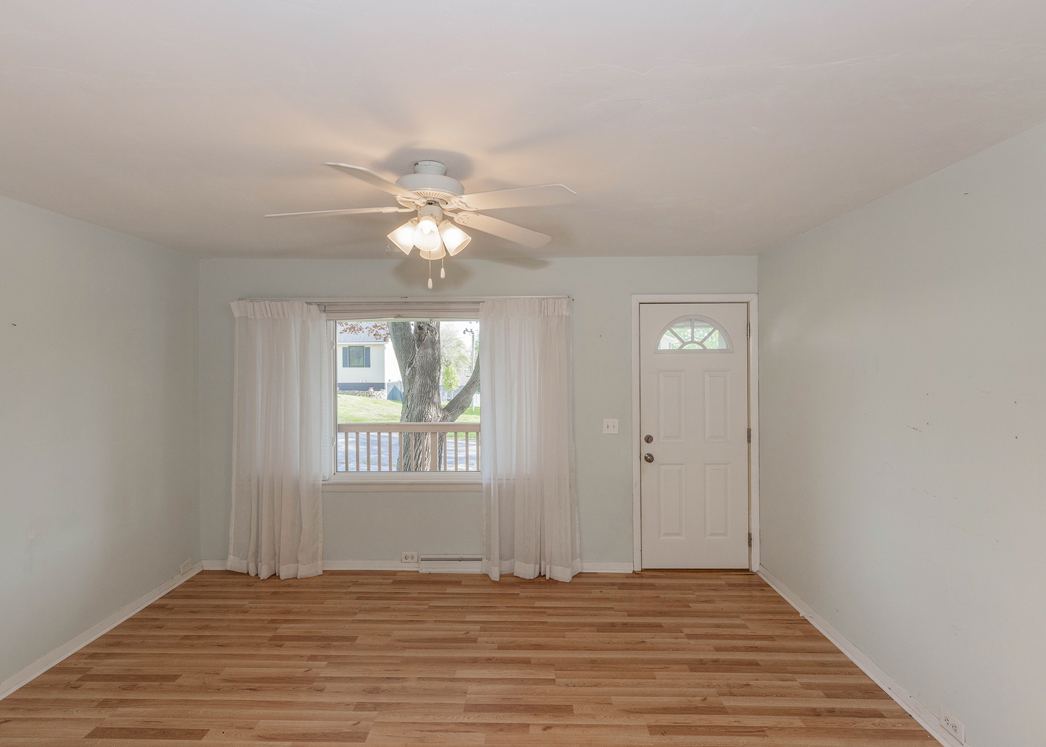 1124 West Walnut Street Buffalo, IA 52728 - Photo 5 of 30