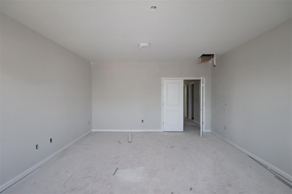 5291 High Line Drive St. Cloud, FL 34771 - Photo 5 of 24 a view of an empty room