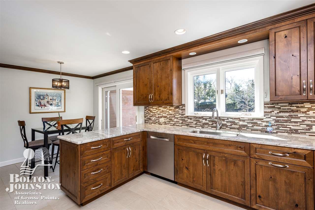 53 Stonehurst Road Grosse Pointe Shores, MI 48236 - Photo 22 of 71