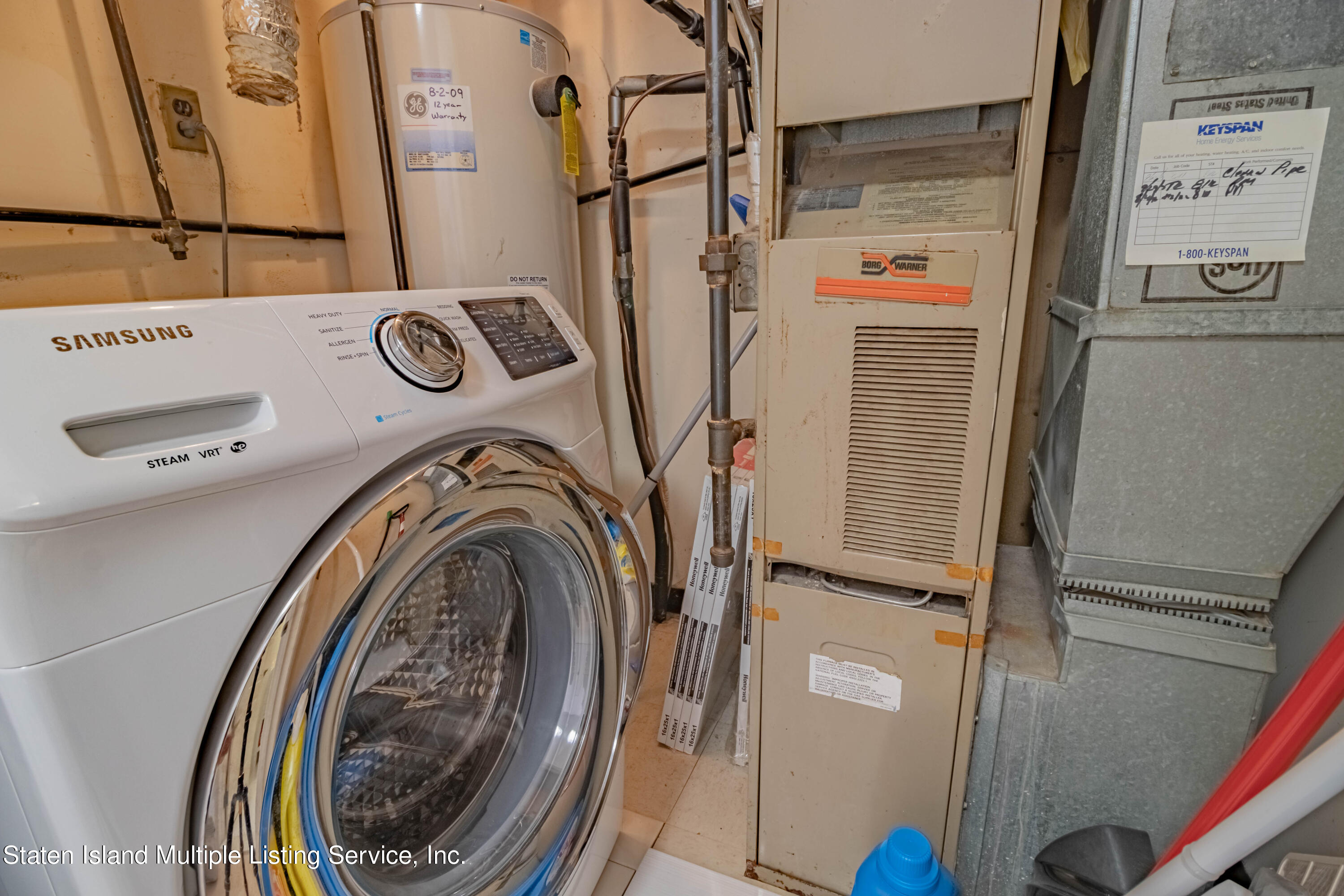 268 Timber Ridge Drive Staten Island, NY 10306 - Photo 15 of 30 15