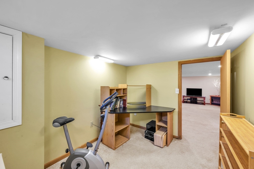 402 Partridge Street Franklin, MA 02038 - Photo 29 of 39