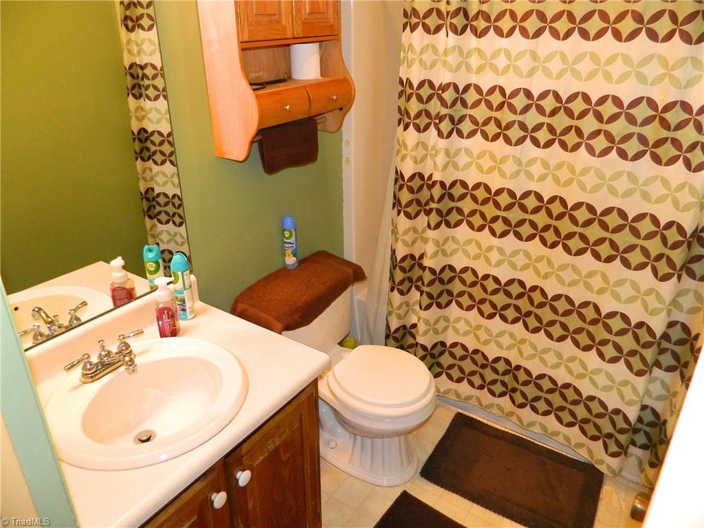 5005 Archdale Road Trinity, NC 27370 - Photo 8 of 14 Gallery Image 8