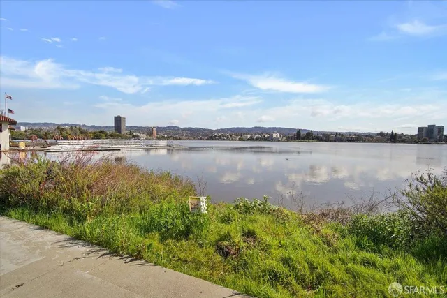 $549,000 | 1425 Lakeside Drive, Unit 109, Oakland, CA 94612