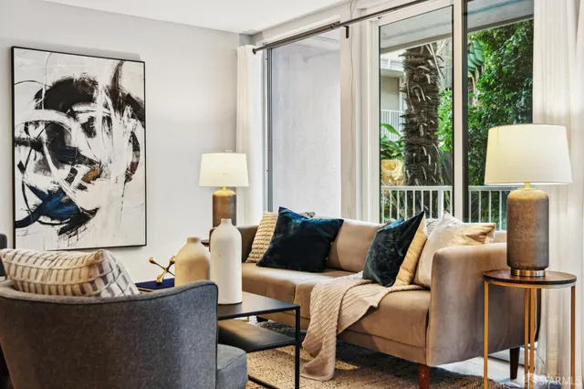 $549,000 | 1425 Lakeside Drive, Unit 109, Oakland, CA 94612