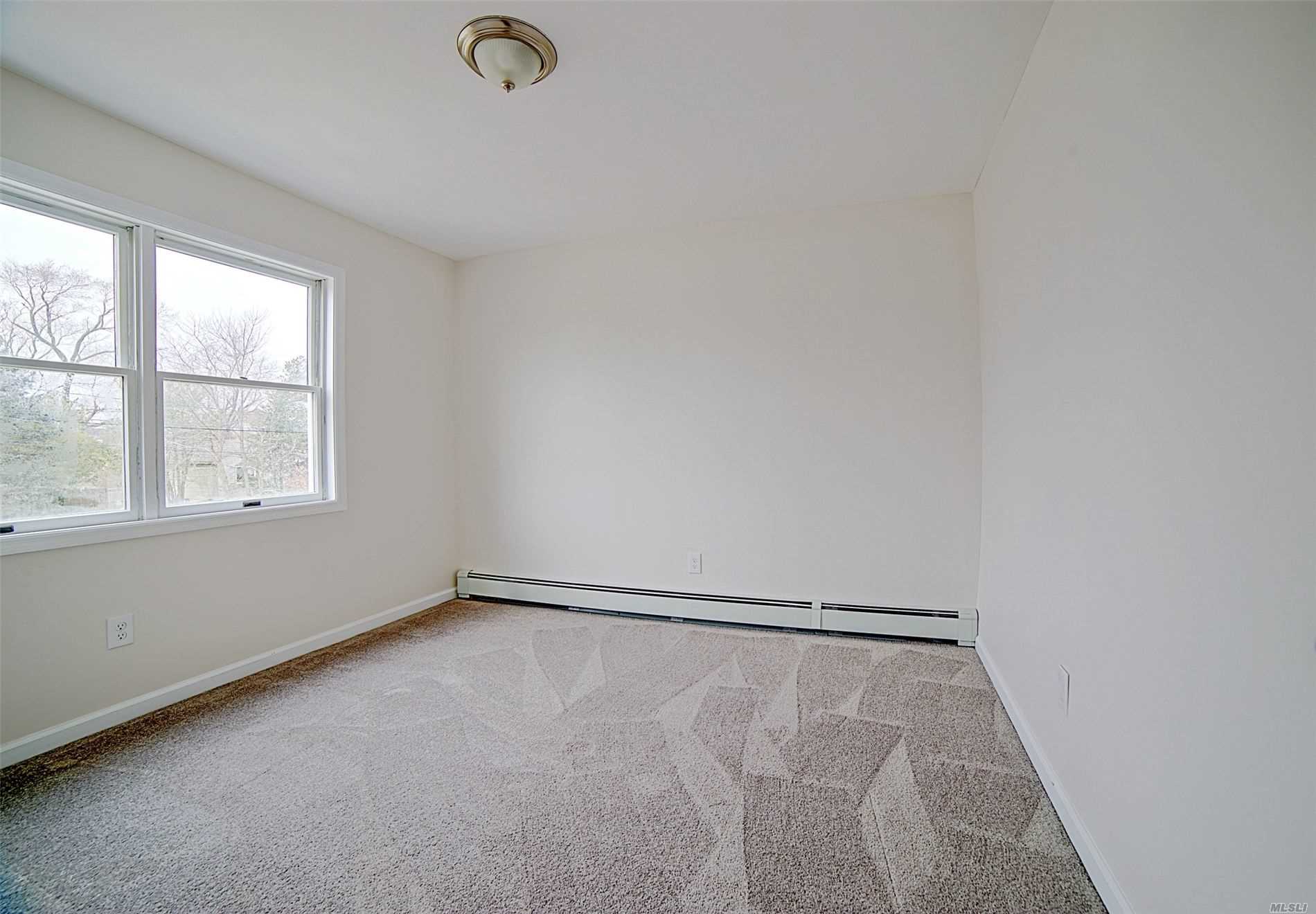46 Laurin Road Calverton, NY 11933 - Photo 15 of 20 Bedroom4
