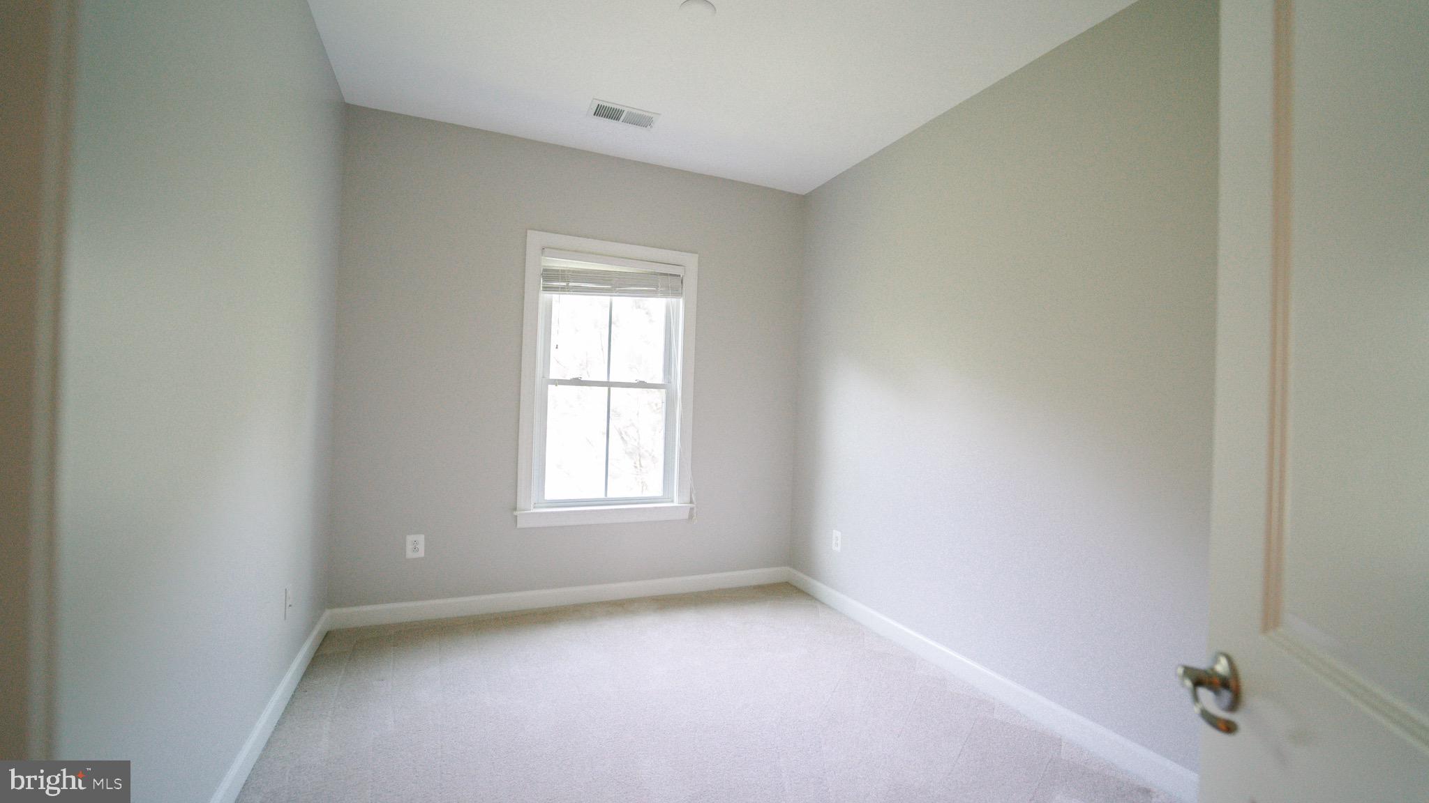 412 Hackberry Place Gaithersburg, MD 20878 - Photo 18 of 26