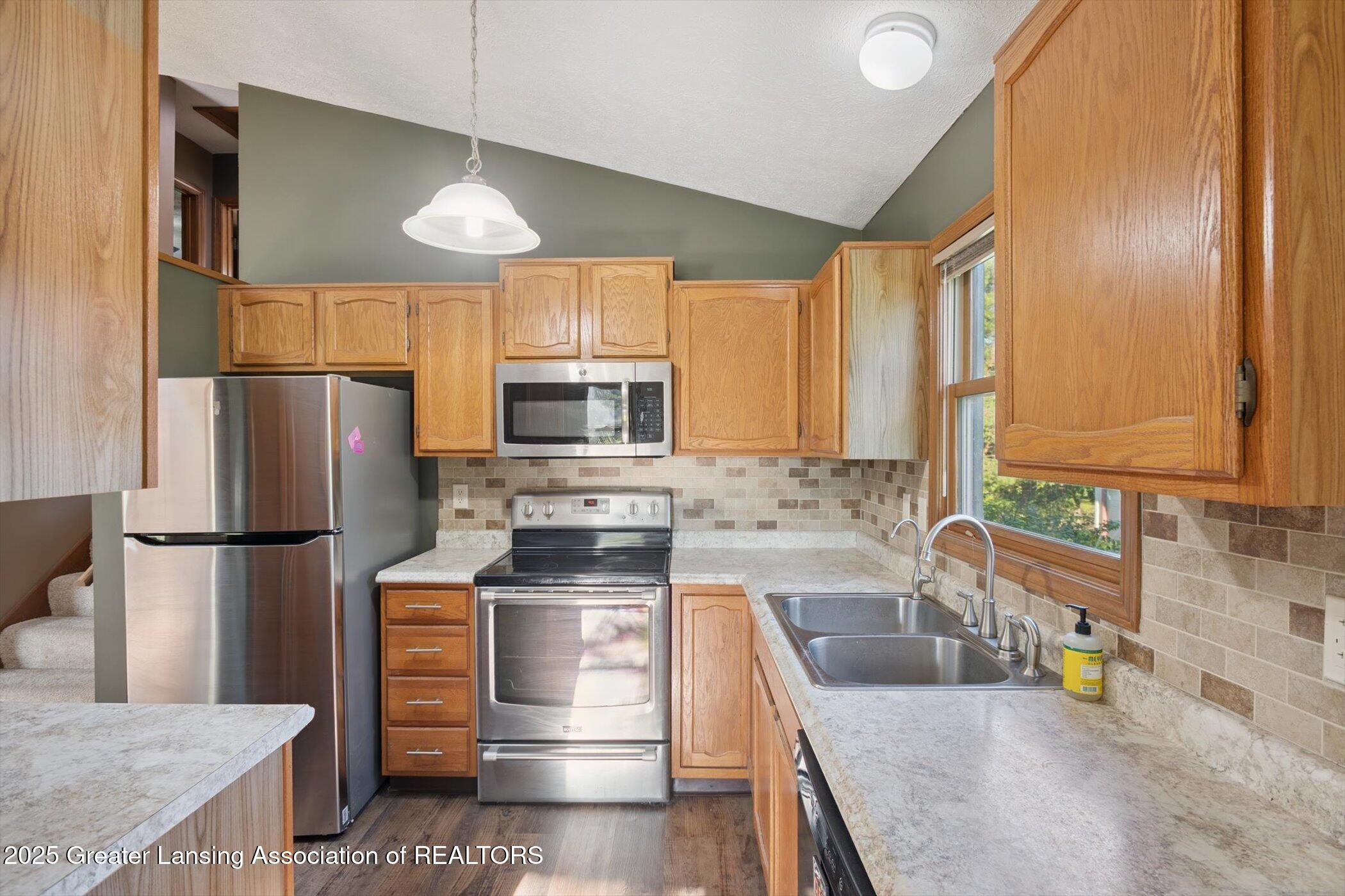 1797 North Michigan Road Eaton Rapids, MI 48827 - Photo 13 of 53 13-1797-N-Michigan-Rd-Eaton-Rapids-MI-48