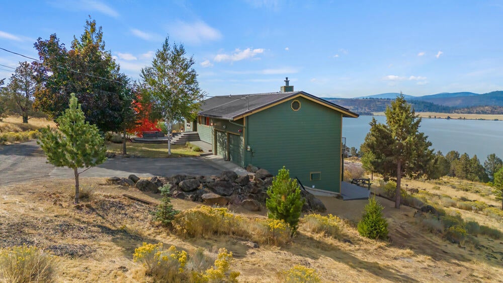 5930 Sunset Ridge Road Klamath Falls, OR 97601 - Photo 34 of 42 01 New 2