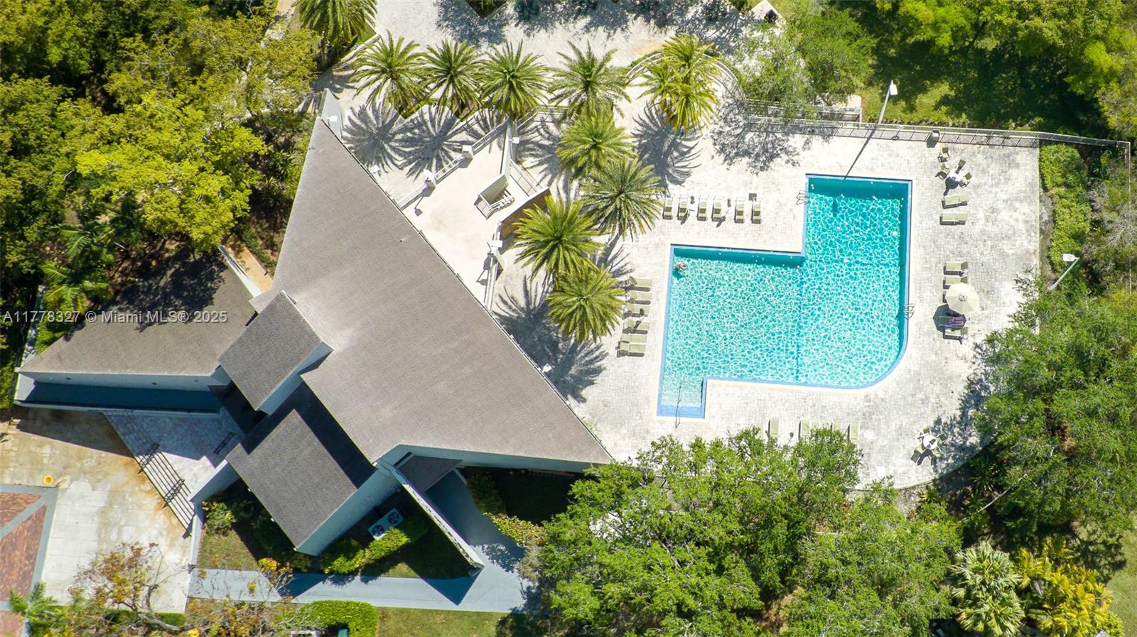 11467 Southwest 109th Road, Unit 7D Miami, FL 33176 - Photo 31 of 37 Gallery Image 31