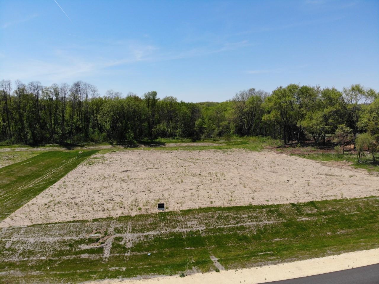 4020 West Griffindale Drive Beloit, WI 53511 - Photo 4 of 6