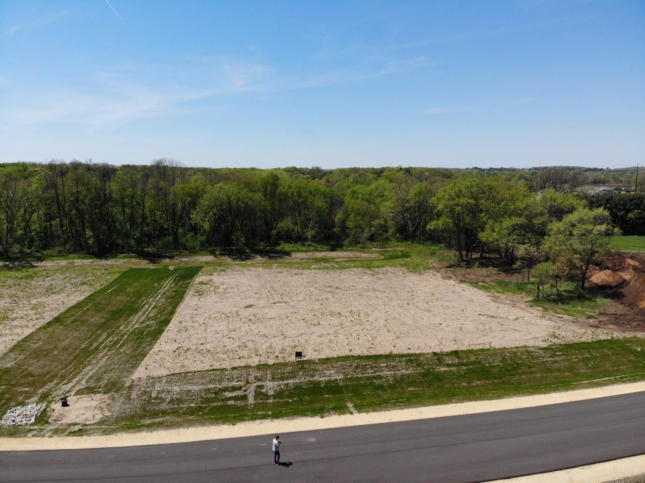 4020 West Griffindale Drive Beloit, WI 53511 - Photo 5 of 6