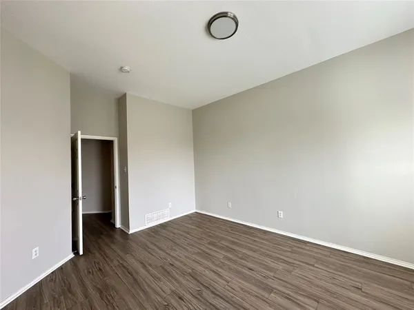 $1,990 | 1129 April Springs Drive, Fort Worth, TX 76134
