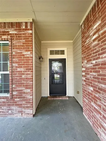 $1,990 | 1129 April Springs Drive, Fort Worth, TX 76134
