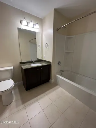 $2,078 | 74 Weibel Avenue, Unit 11HP213, Saratoga Springs, NY 12866