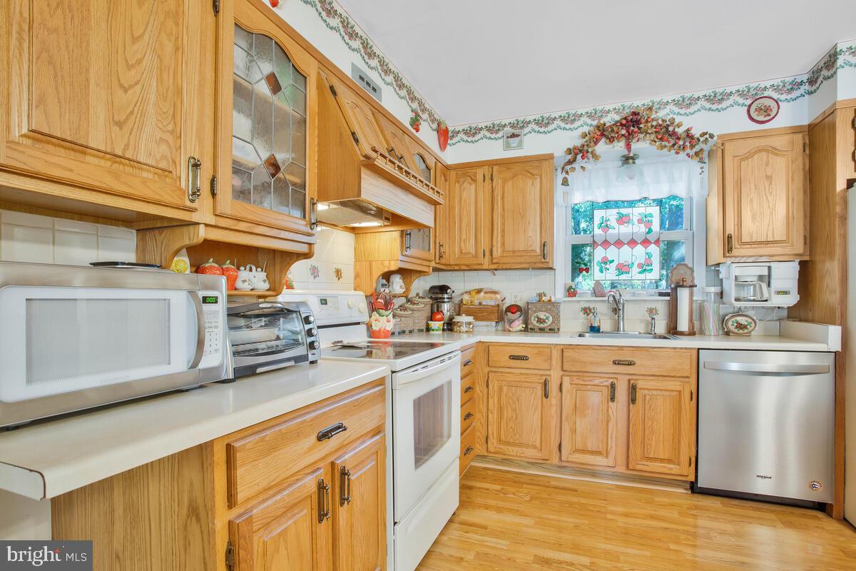 1510 Manor View Road Davidsonville, MD 21035 - Photo 8 of 53 Gallery Image 8